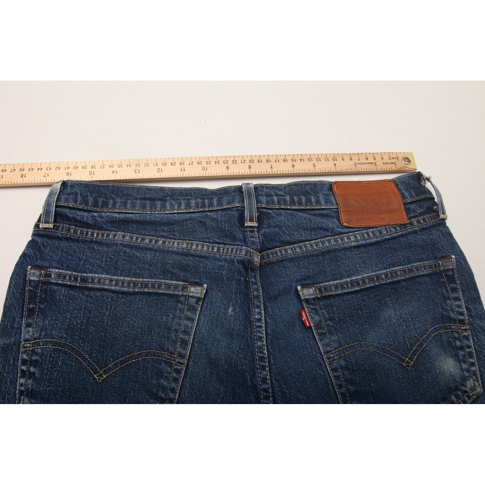 Levi's Premium Men's 33x34 Actual 33x32 Straight Leg Jeans Blue Denim - Picture 11 of 16